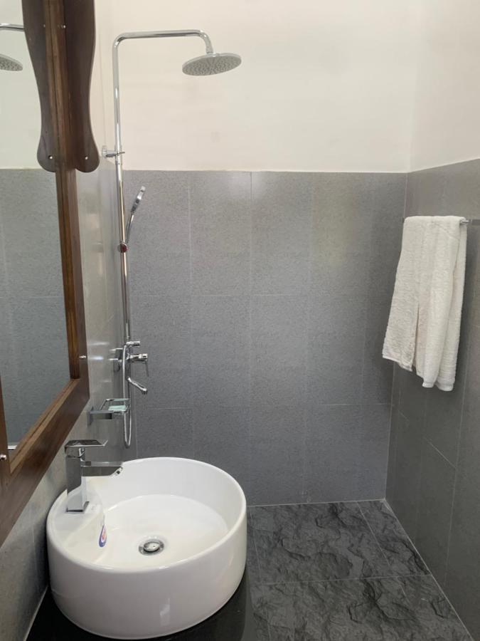 Jayaa Beach Talpe Zewnętrze zdjęcie